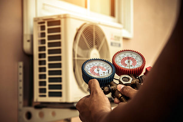 Professional Hvac Maintenance technician working in Devault, PA
